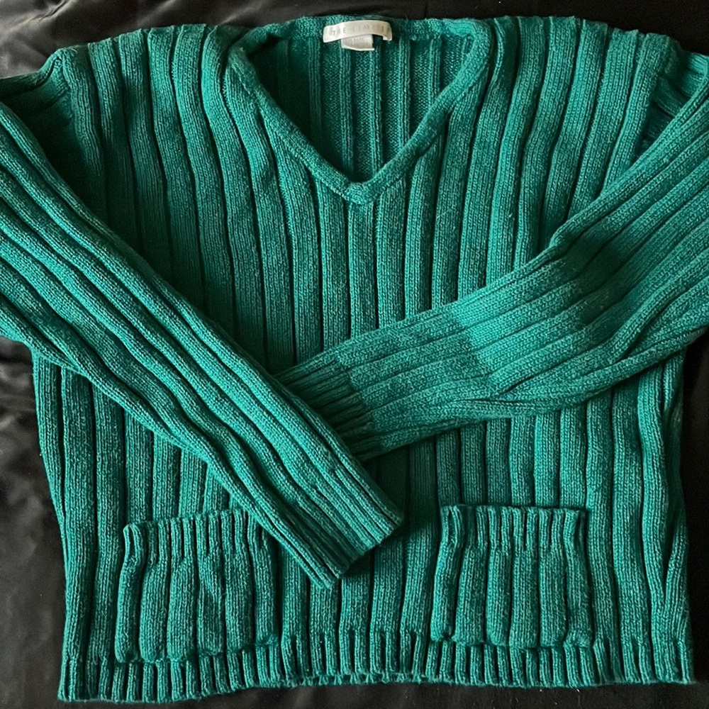 The Limited knit green sweater with pockets